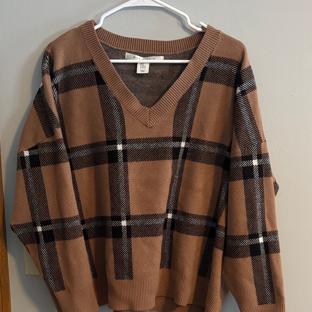 Women’s- Max Studio Tan and Black Plaid V-Neck Sweater